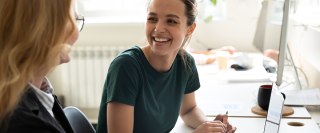 Ein Beruf, viele Wege: So gelingt der Einstieg als Vermögensberater